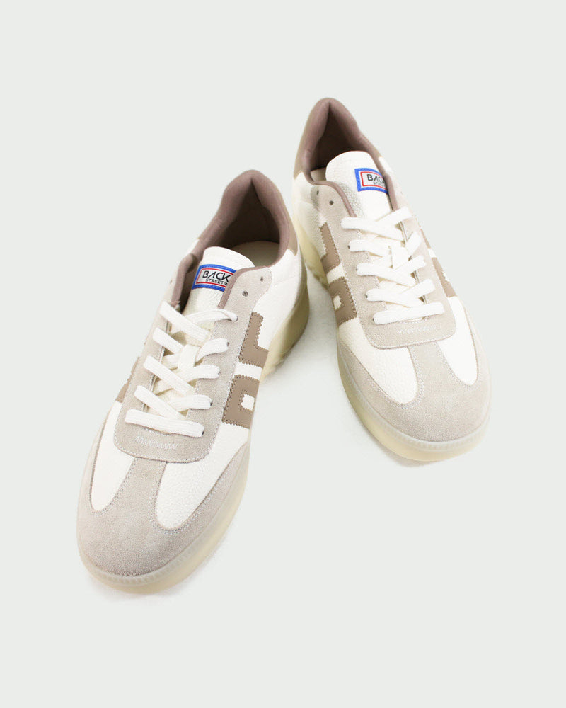 Back 70 Sneaker